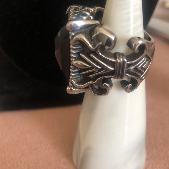 Unique Spikes ring - Size 6.5-7 - Picture 2 of 4